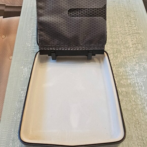 Portable CD Storage Case Stainless Steel - Picture 5 of 6